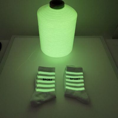 150D FDY Glow In The Dark Stricking Garne Fluoreszenz Nähfaden