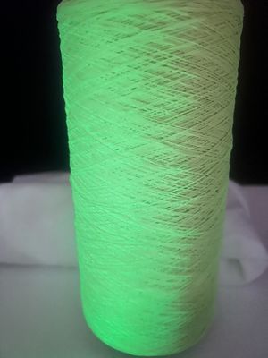 Weaving Luminous Yarn 150D Polyester FDY Schuhe Oberste Strickerei