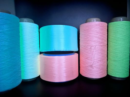 Wärmebeständiges Leuchtgarn Glow Garn Stricking 30 Minuten Aufladen